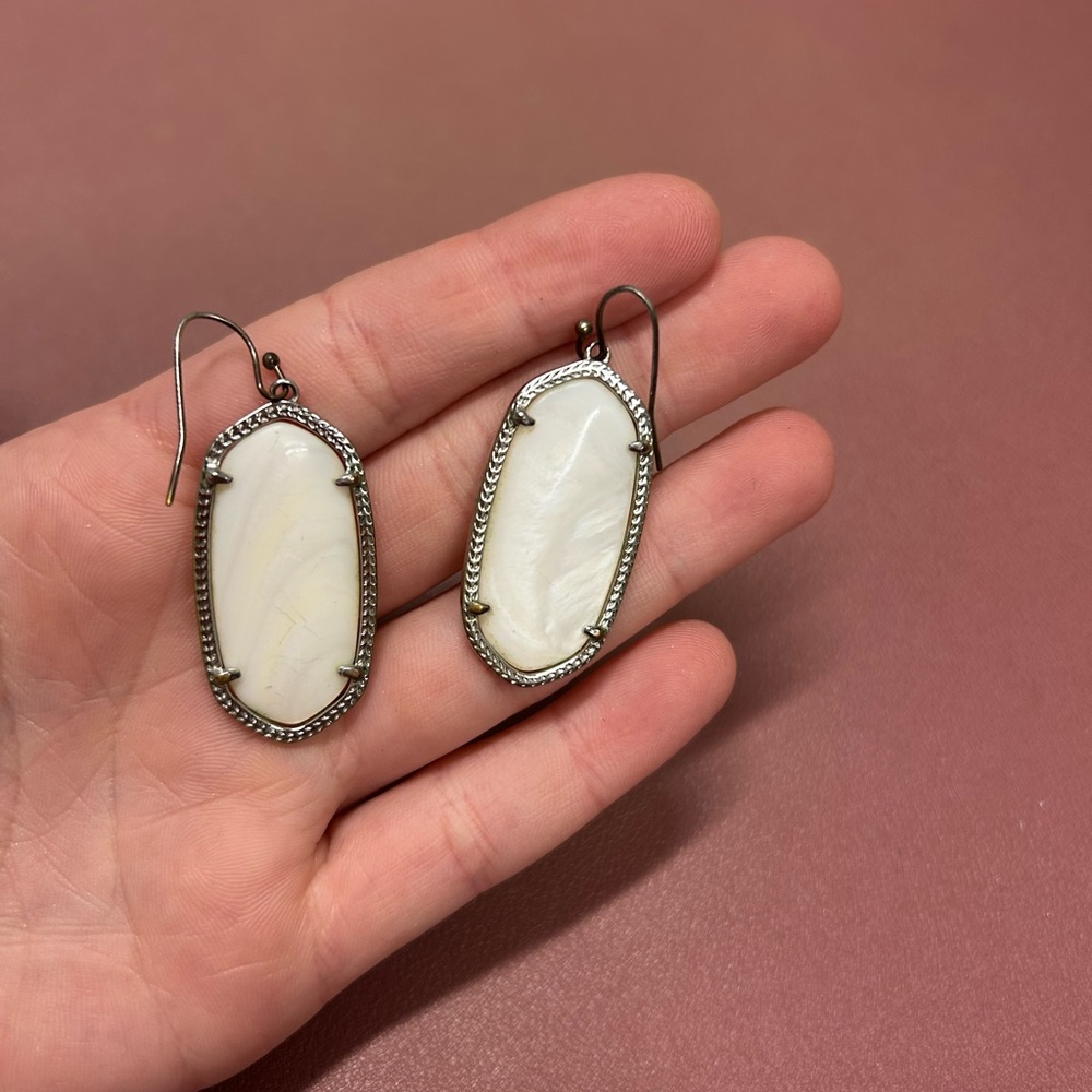 Kendra Scott Elle Earrings